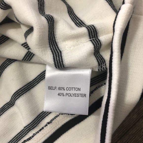 SALE! ❤️Jane and Delancey women striped sweater - Picture 5 of 6